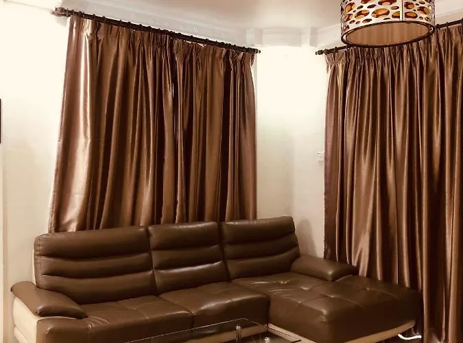 3 Rooms Apt @ Crown Imperial Court