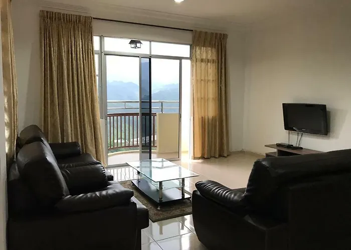 3 Rooms Apt @ Crown Imperial Court