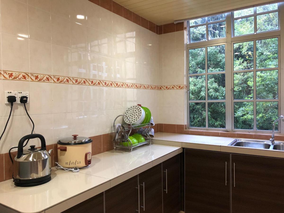 3 @ Crown Imperial Court Apartment *